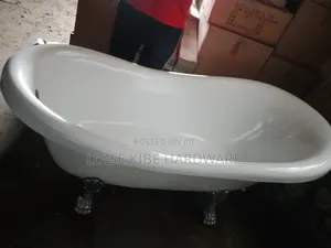 Free Standing Bathtub Available