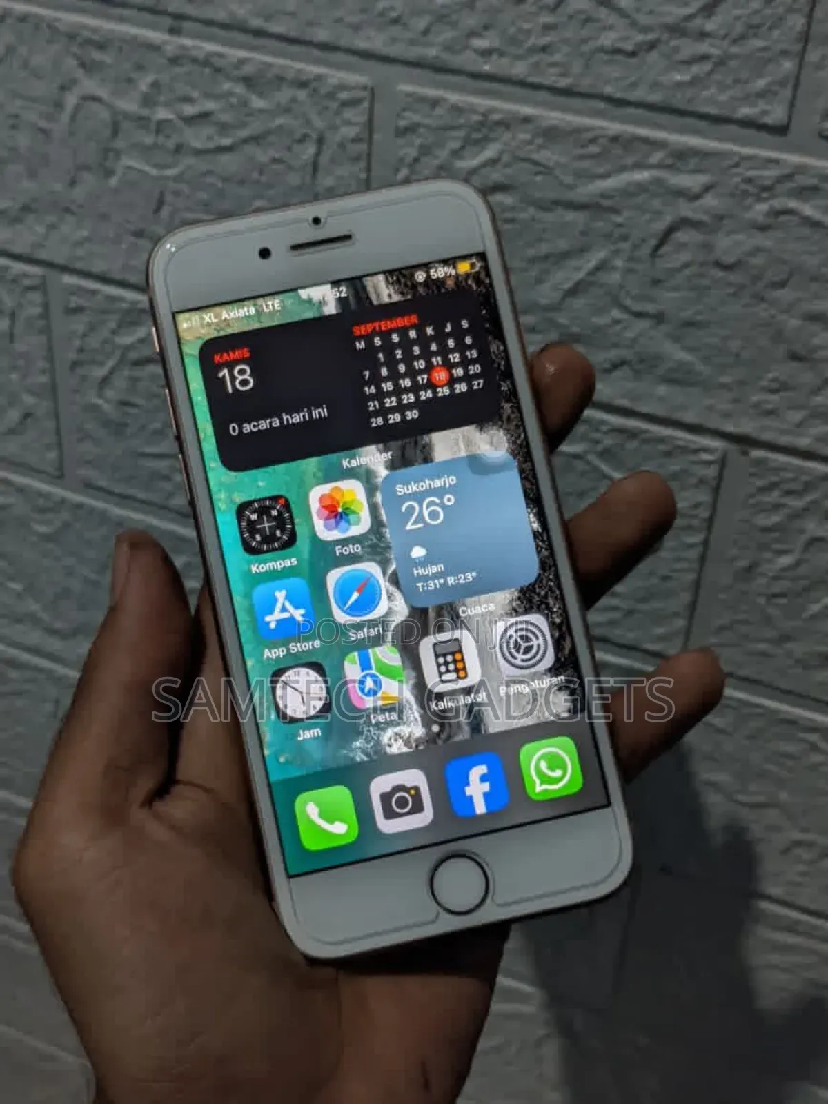 Apple iPhone 8 64 GB Gold