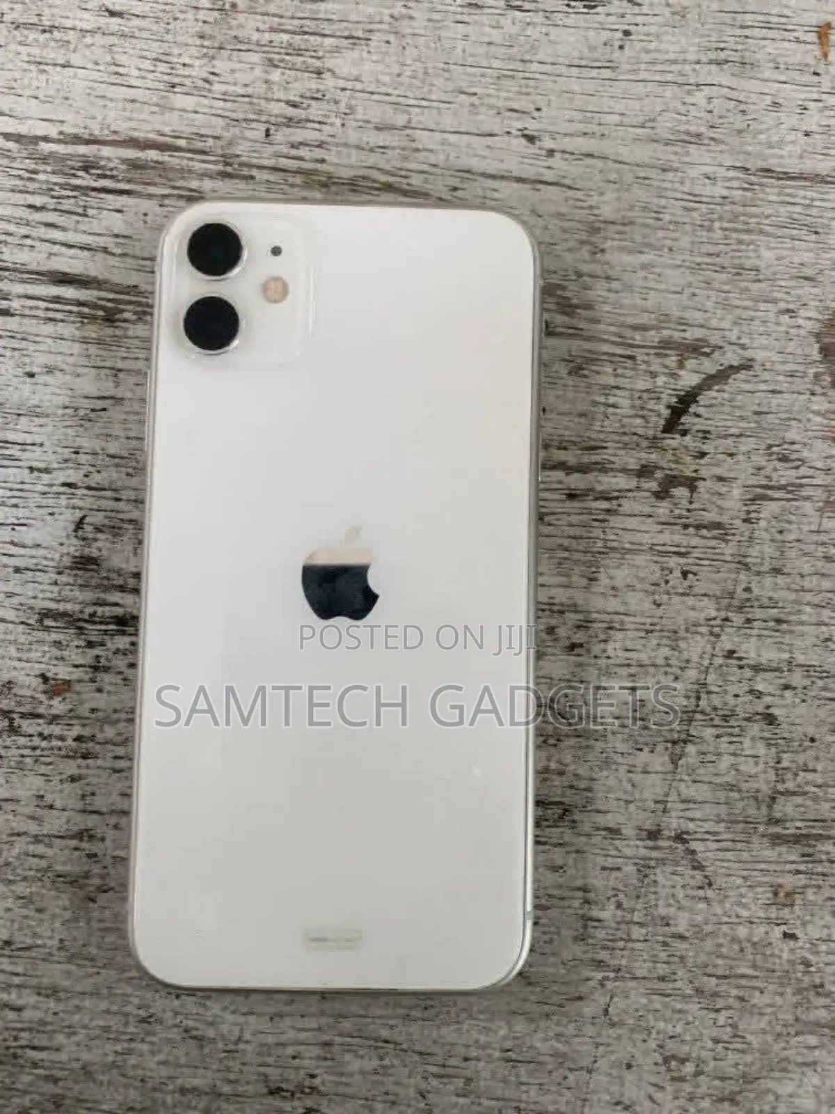 Apple iPhone 11 64 GB White