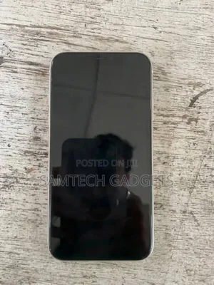 Apple iPhone 11 64 GB White