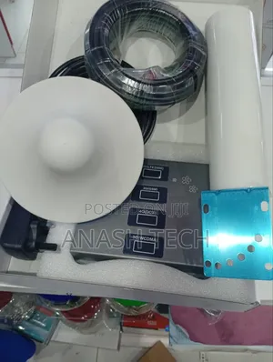 Number-One Triband 900 1800 2100mhz Mobile Signal Booster