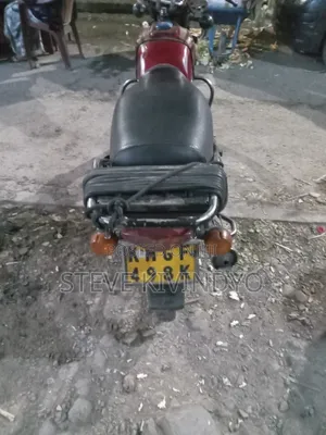 Bajaj Boxer BM100ES 2023 Red