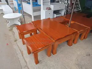 Coffee Table With 2 Stools