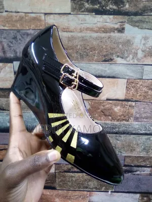 Designer Black White Wedge Shoes
