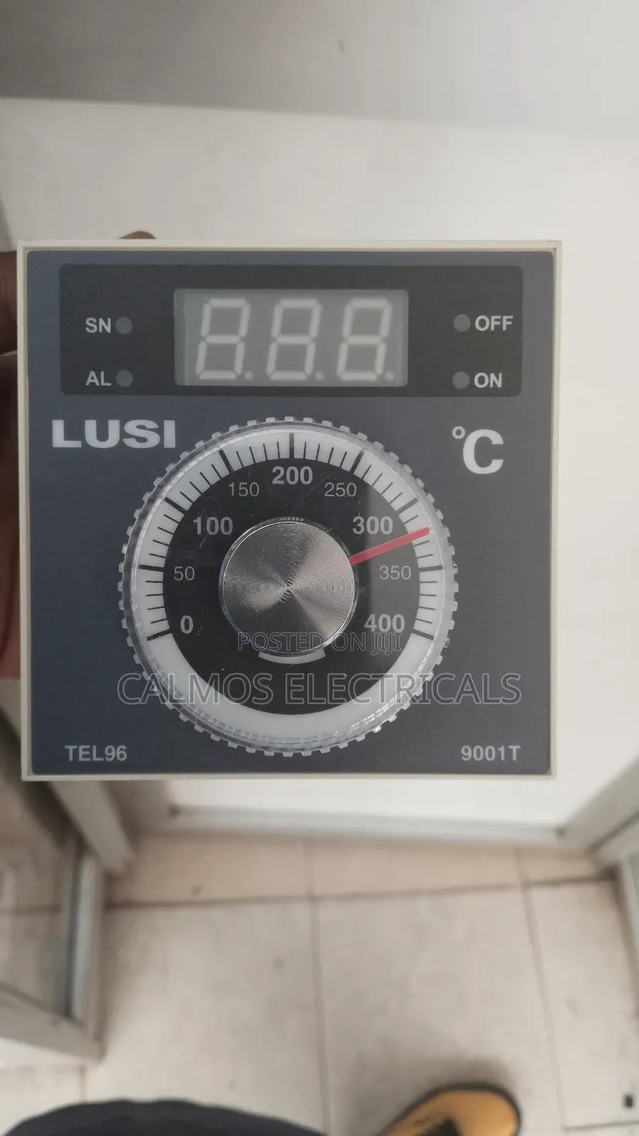 Digital Temperature Controller
