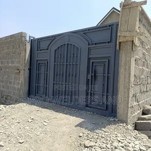 Quality Sliding Gate – Custom Made”