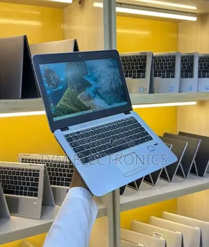 Laptop HP EliteBook 820 G3 8GB Intel Core i5 SSD 256GB