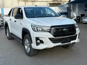 Toyota Hilux 2020 Off white