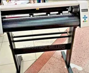 Normal Cut Plotter Machine