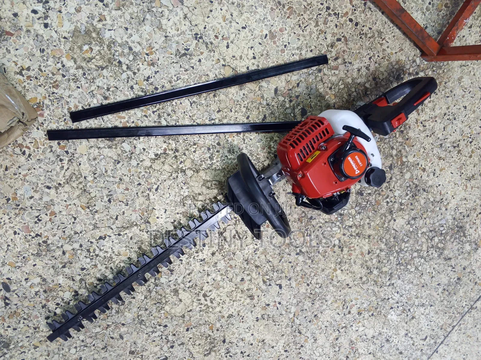 Premier Hedge Trimmer 2stroke