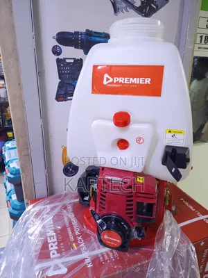 Premier Engine Sprayer 4stroke 25lts