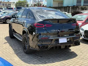 Mercedes-Benz GLE-Class GLE 400d 4MATIC 2021 Black