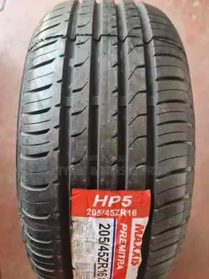 205 /45 R16 Maxxis Tyres (Highway)