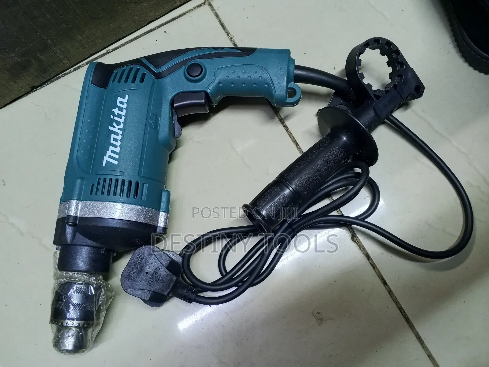 Makita Hammer Drill 710watts