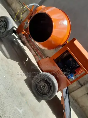 Concreconcrete Mixer Titan 8hp