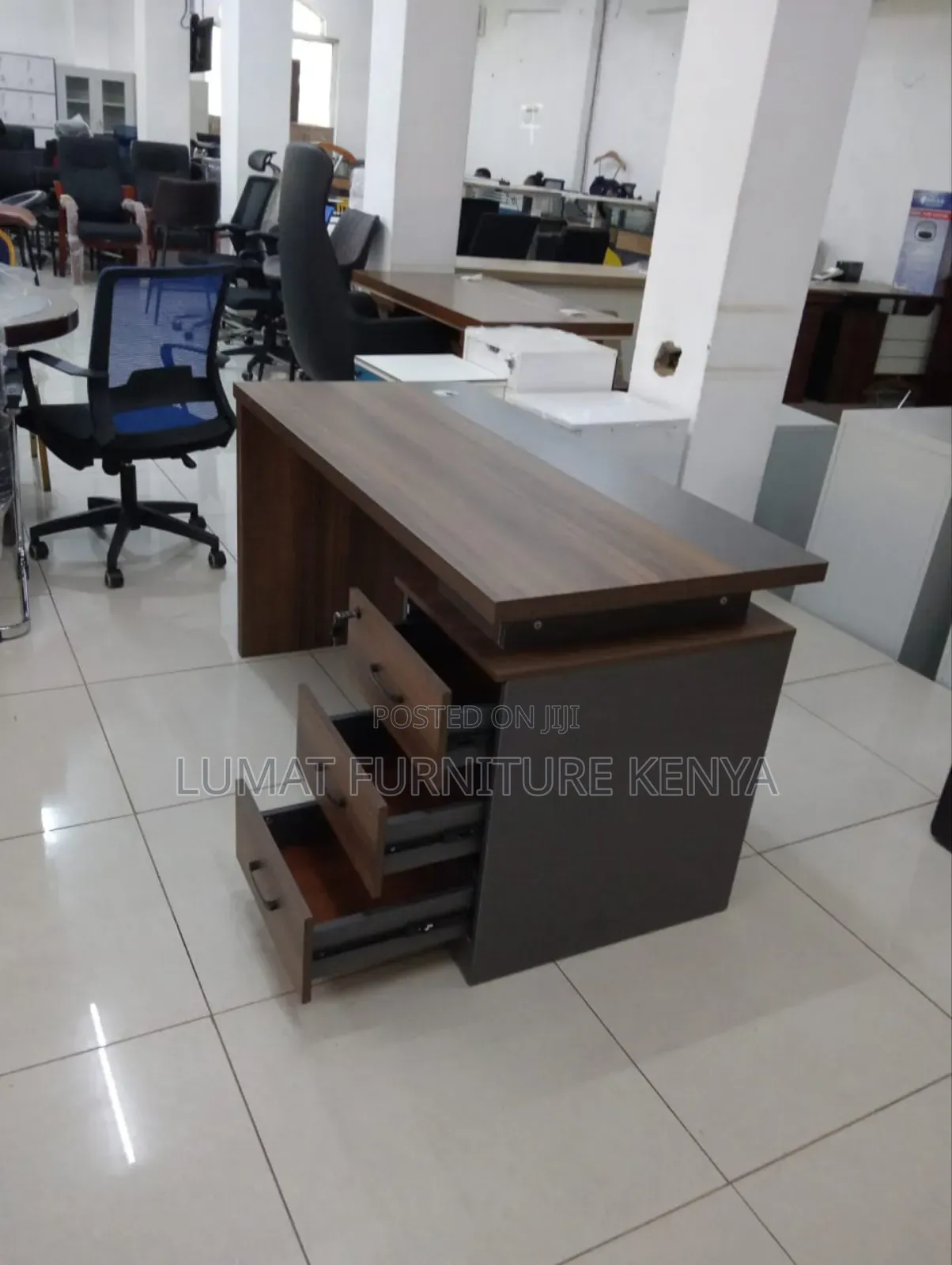 Managerial Executive Office Desk