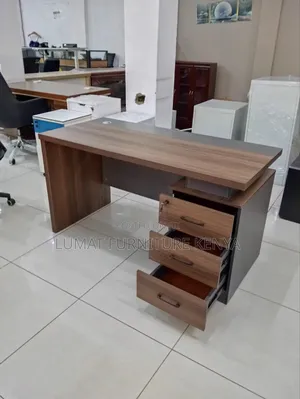 Managerial Executive Office Desk