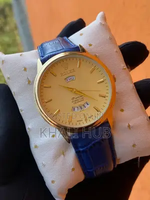 Leather Strap Watch Leather Strap Gents Watch With Day N Date Display