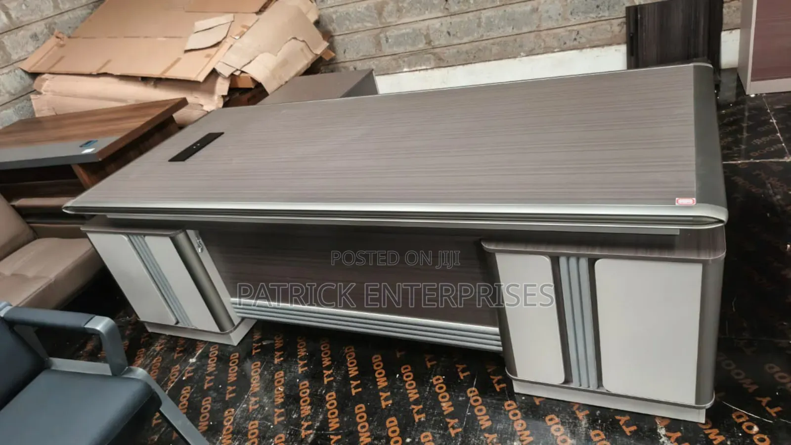 Executive Director/C.E.O Office Desk 2 .4 Mtr