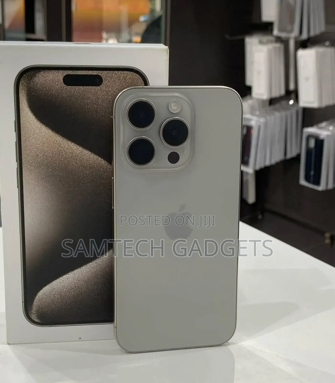 New Apple iPhone 15 Pro 256 GB Silver
