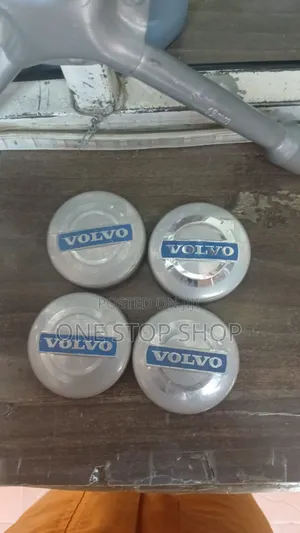 4pcs Universal White Volvo Replacement Rim Centre Cap
