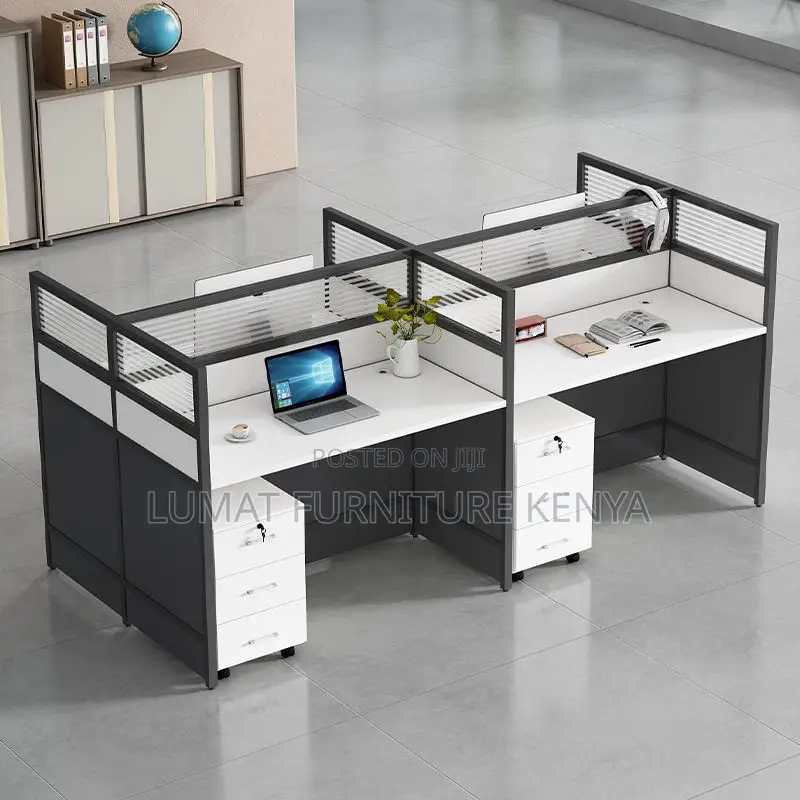 4-Seater Office Workstation Table With Partitions
