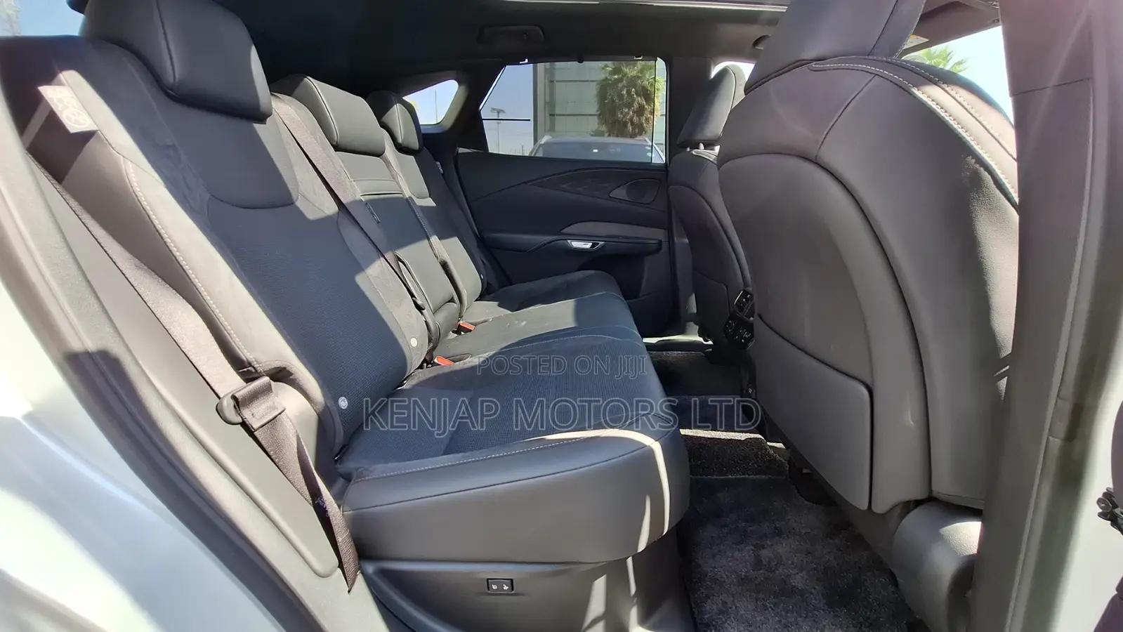 Lexus RX 350 2024 White