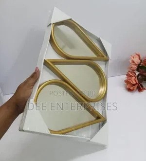 Decorative Oval Shaped Mirror