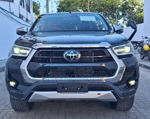 Toyota Hilux 2020 Black