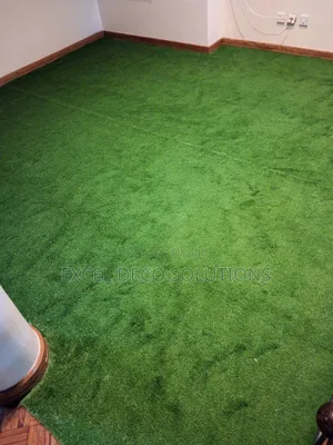 Natural-Look Artificial Grass Carpet – Perfect for Landscaping