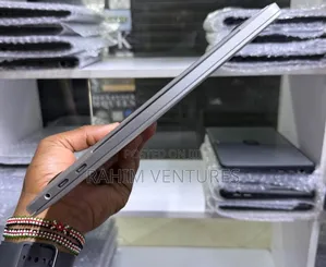 Laptop Apple MacBook Pro 2019 16GB Intel Core i7 SSD 256GB
