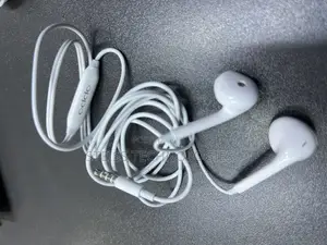 Oppo White Wired Headsets