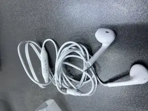 Oppo White Wired Headsets