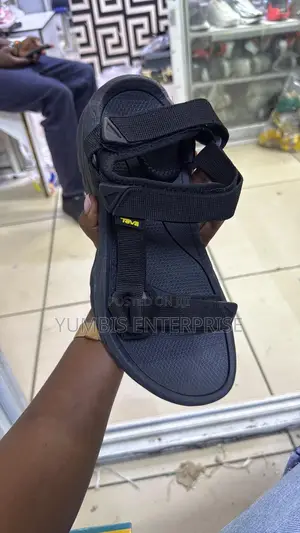 Teva Open Shoes Assorted Size 41,45