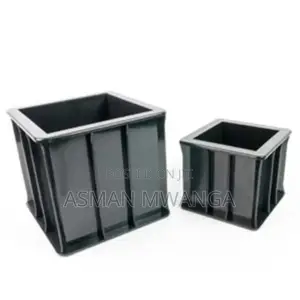 Plastic 15cm Cube Moulds