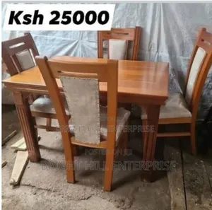 Lush Cute 4 Seater Dining Tables