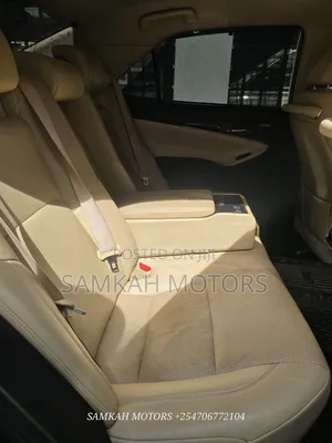 Toyota Crown 2015 Black