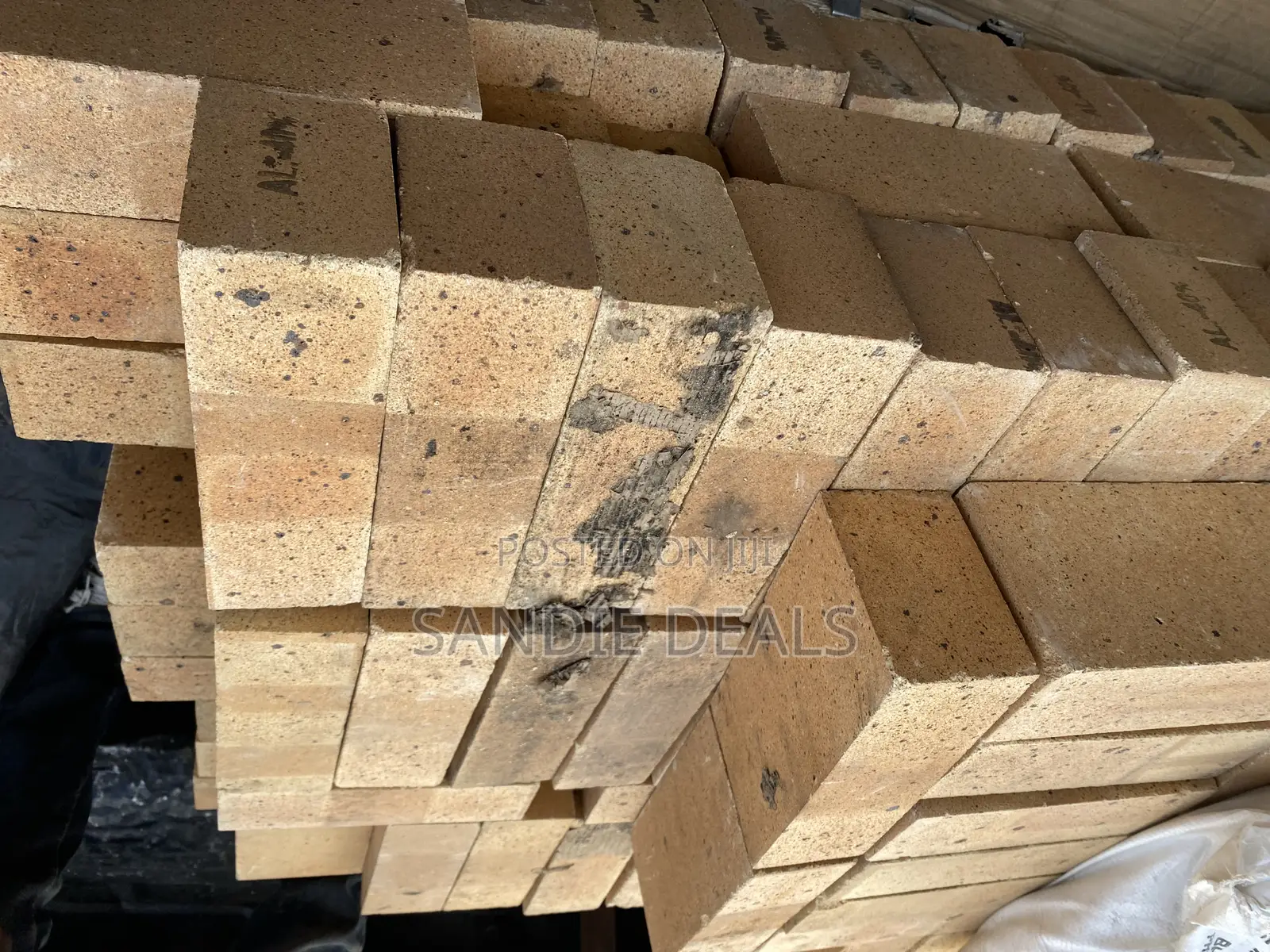 Refractory Firebricks