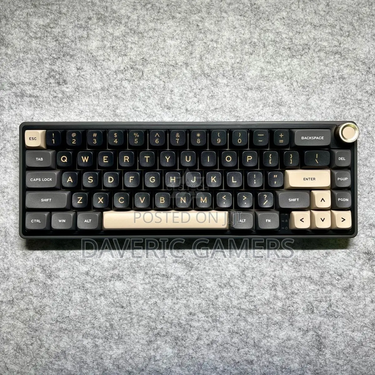 Royal Kludge R65 Wired Mechanical Keyboard