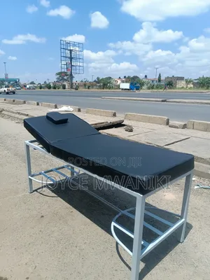 White N Black Massage Bed