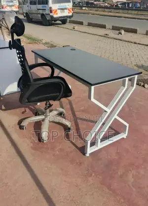 High Working Table and Mesh