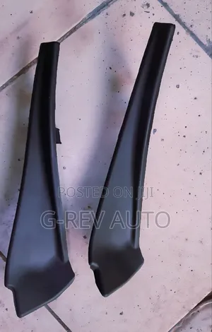 Nissan Tiida Windscreen Finishers