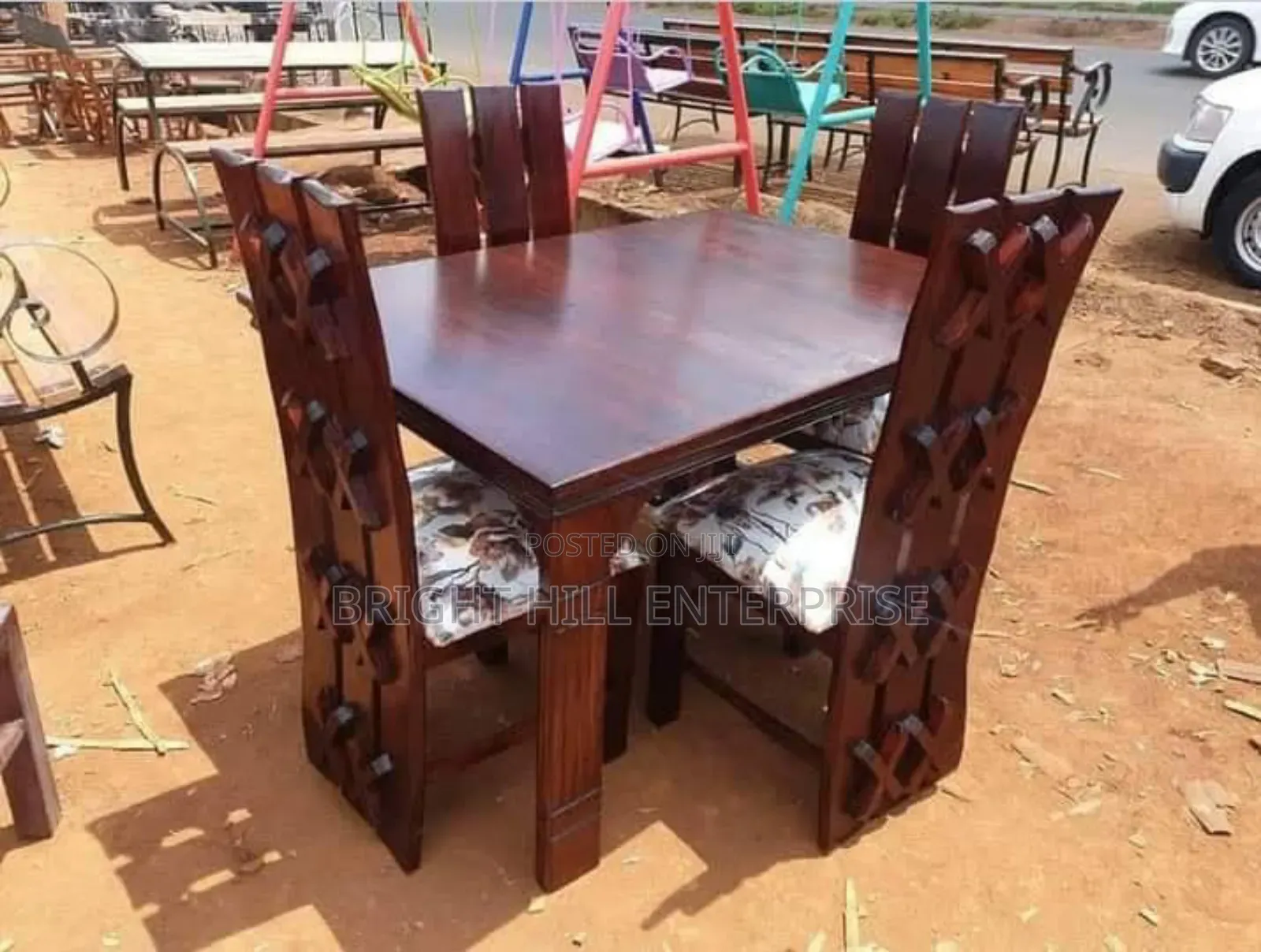 Lush Evergreen 4 Seater Dining Table