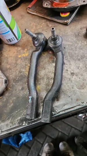 Nissan Tilda Tierod End