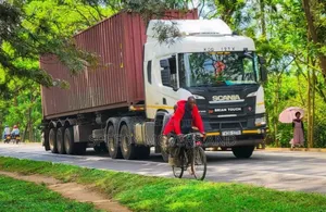 Boxbody Trailers Available for Delivery of All Kinds of Goods