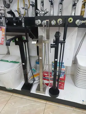 Standing Bath Mixer Circle Base (Silver and Black)