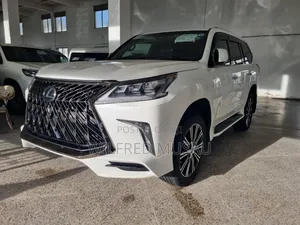 Lexus LX 570 AWD 2020 White