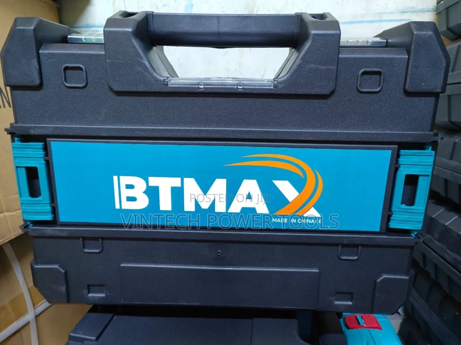 Laser Level With a Stand/Bt Max Laser Level