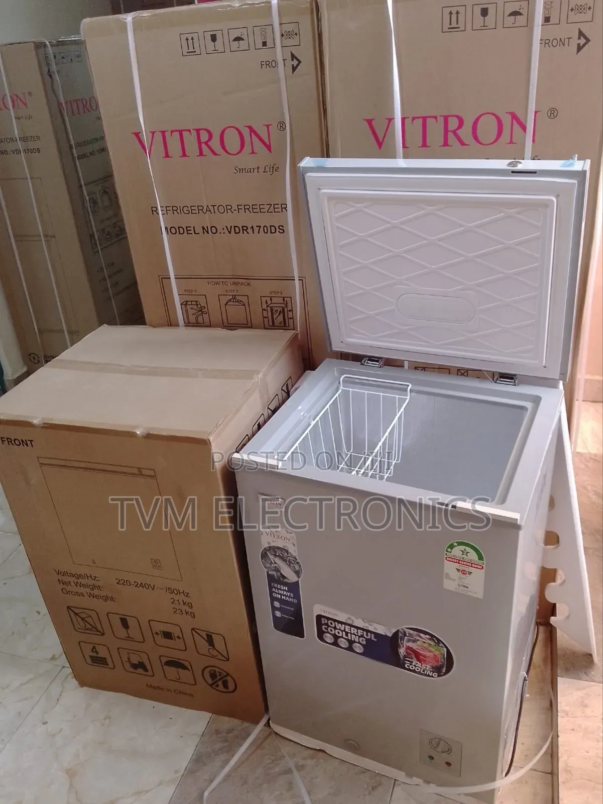 Vitron 99l Large Capacity Chest Frezeer