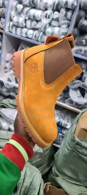 Timberland Assorted Chelsea Boots,High Timbs Chelsea Sizes 40-45